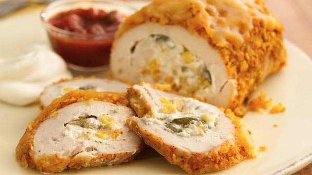 Рулет куриный с грибами и сыром